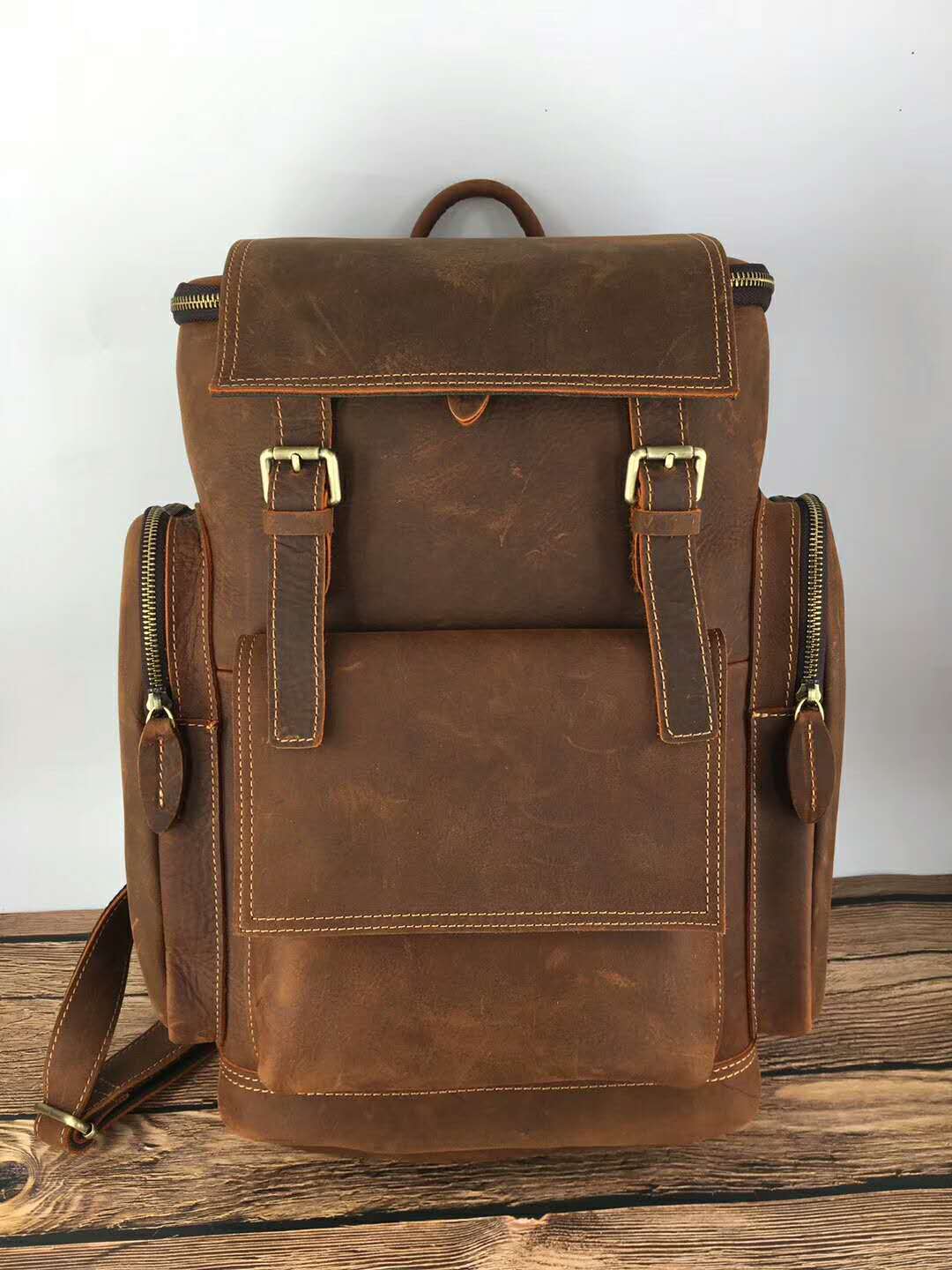 Retro Crazy Horse Leather Mens Backpack male computer bag Large Capacity 15.6 inch laptop bags genuine leather Travel Backpacks