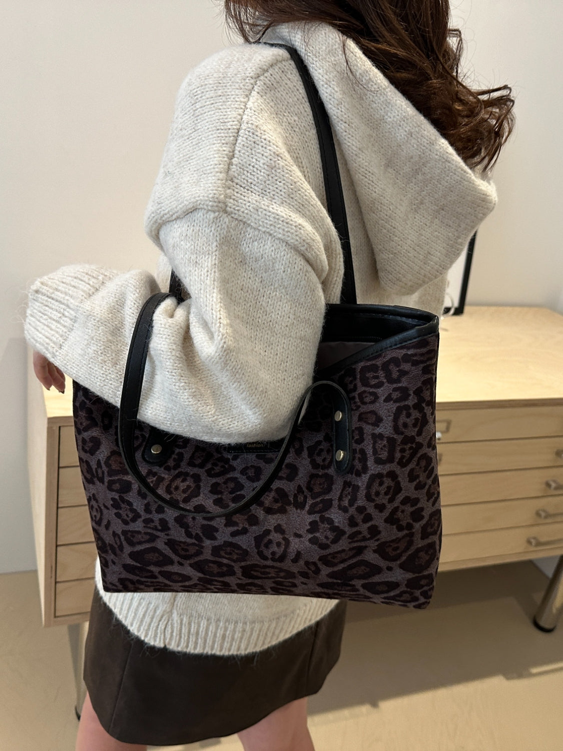 Leopard Polyester Tote Bag